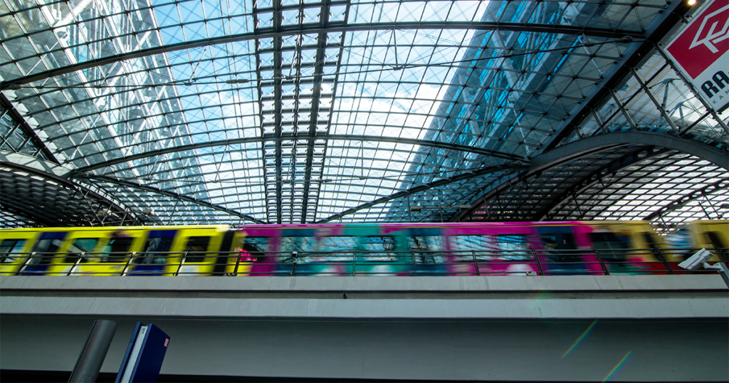 აღმოაჩინე 5 მიზეზი: Miami Ad School-ის საიდუმლო შენი კარიერისთვის