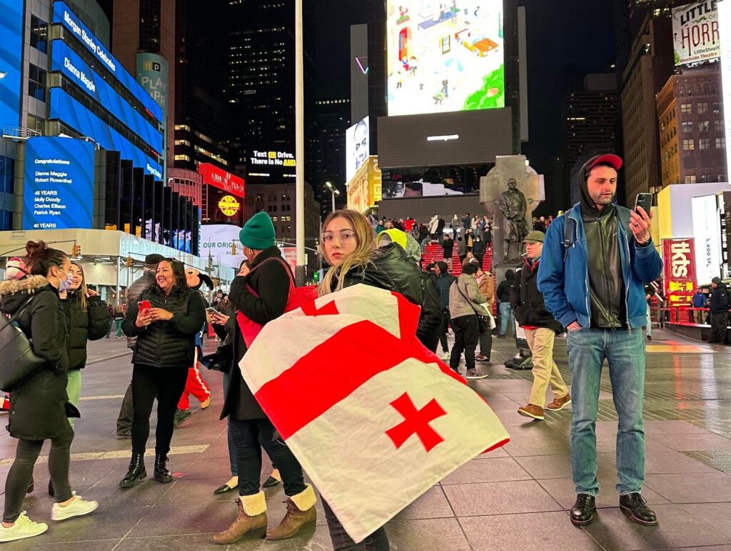 თარჯიმანი, რომელიც ქართველ ემიგრანტებს სასამართლოში ეხმარება  - მარიტა მაზანიშვილის საქმე და ცხოვრება ნიუ-იორკში