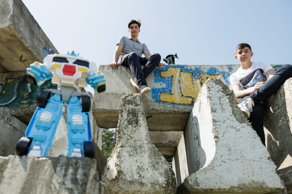 ვისაც ტექნოლოგიები აინტერესებს, უნდა გამოცადოს STEM სკოლა - მიშო ცაბაძე და ლაზარე გოგოლაძე