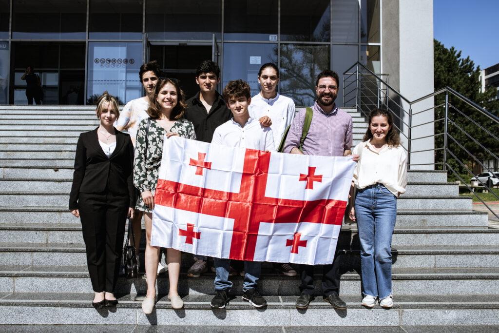 ეკონომიკის ოლიმპიადა: ქართველმა მოსწავლეებმა ისტორია დაწერეს