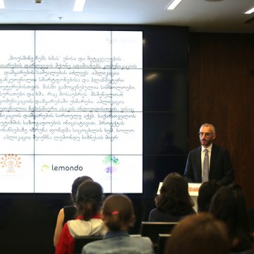 პირველი ქართულენოვანი საკომუნიკაციო აპლიკაცია “ჩემი ხმა”