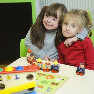 ფონდ „სიცოცხლის ხის“ დაფინანსებით შშმ ბავშვებისთვის ინკლუზიური საგანმანათლებლო სივრცე შეიქმნა